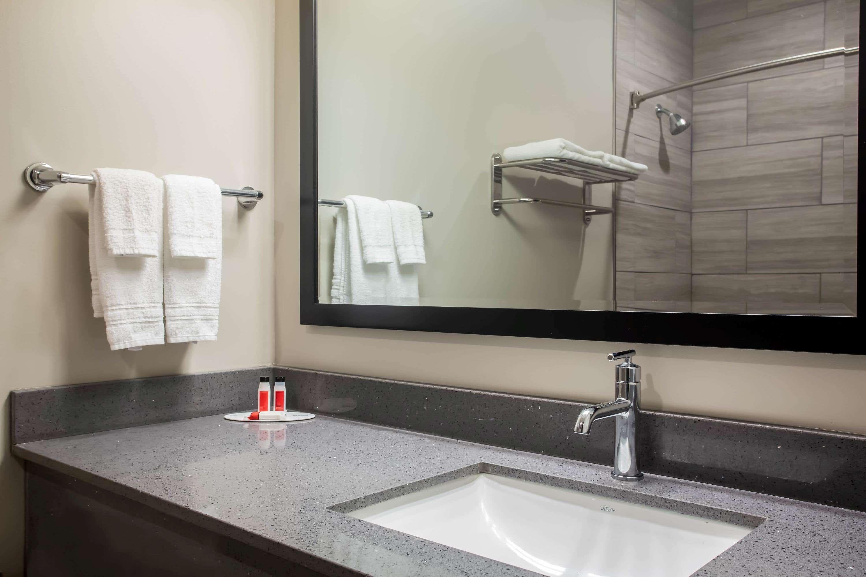 Hotel Super 8 By Wyndham St. Louis North Esterno foto