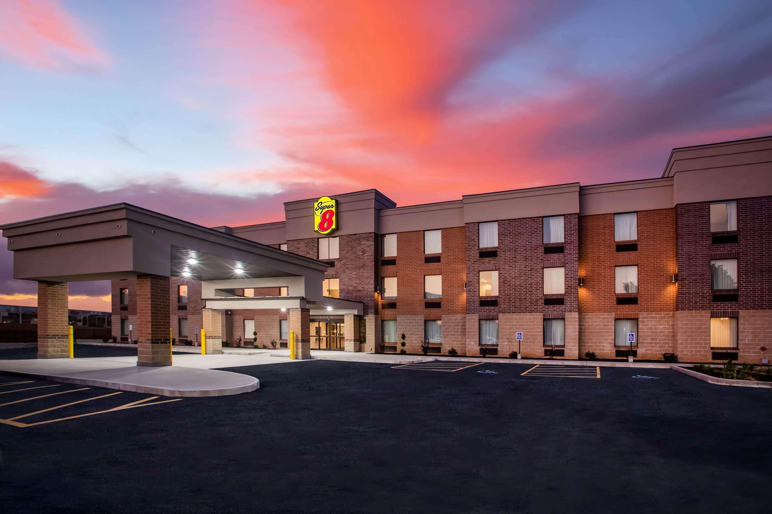 Hotel Super 8 By Wyndham St. Louis North Esterno foto
