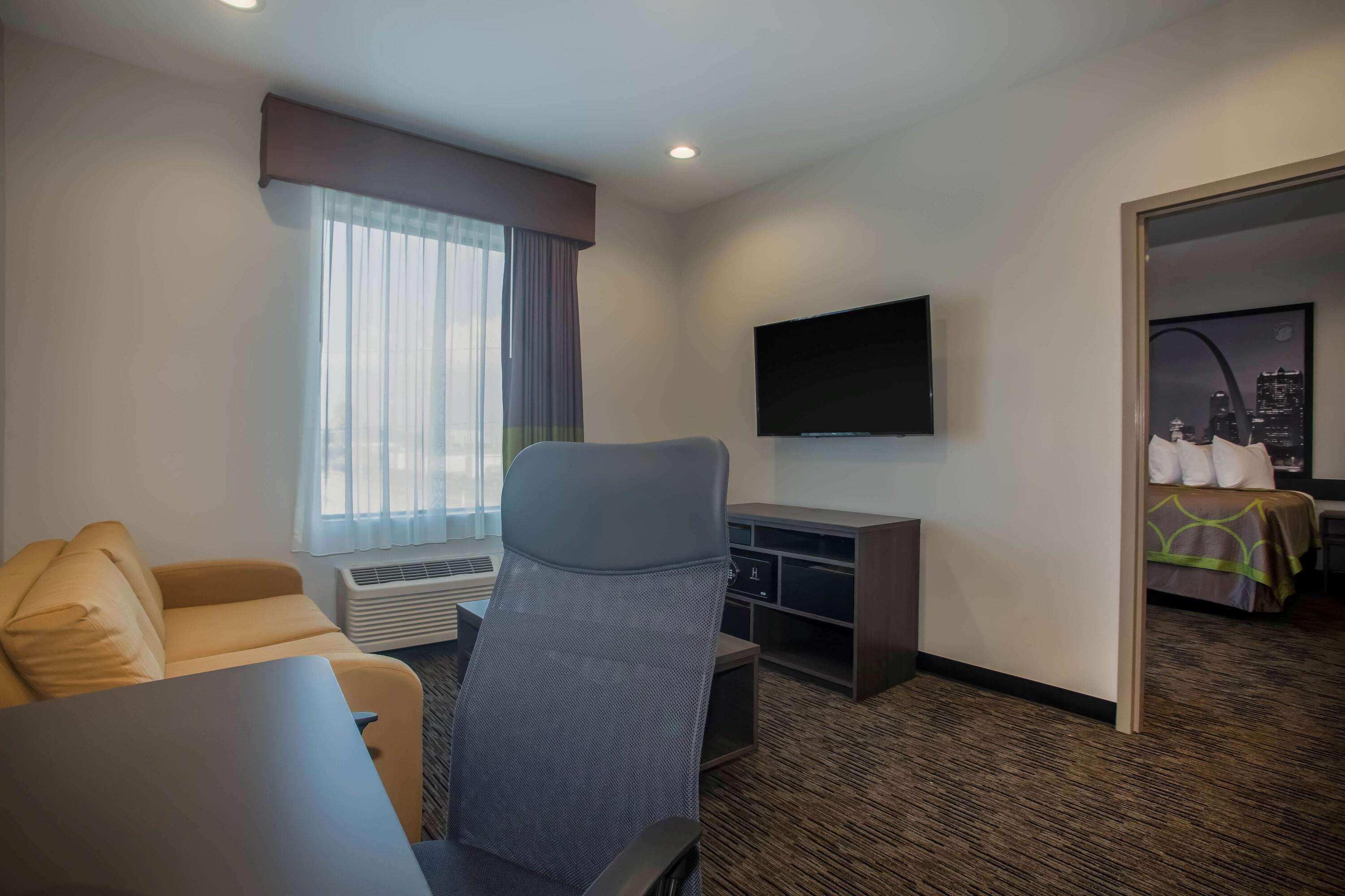 Hotel Super 8 By Wyndham St. Louis North Esterno foto