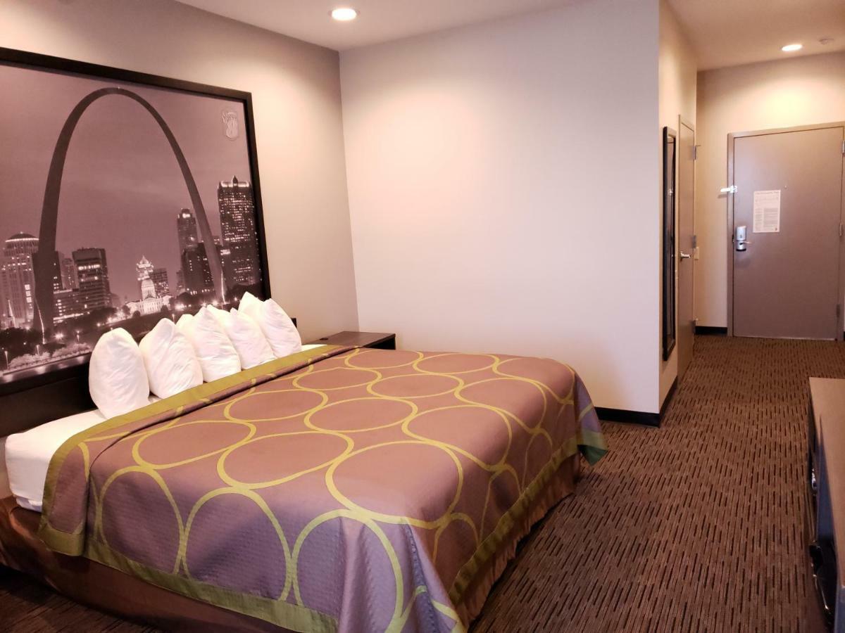 Hotel Super 8 By Wyndham St. Louis North Esterno foto